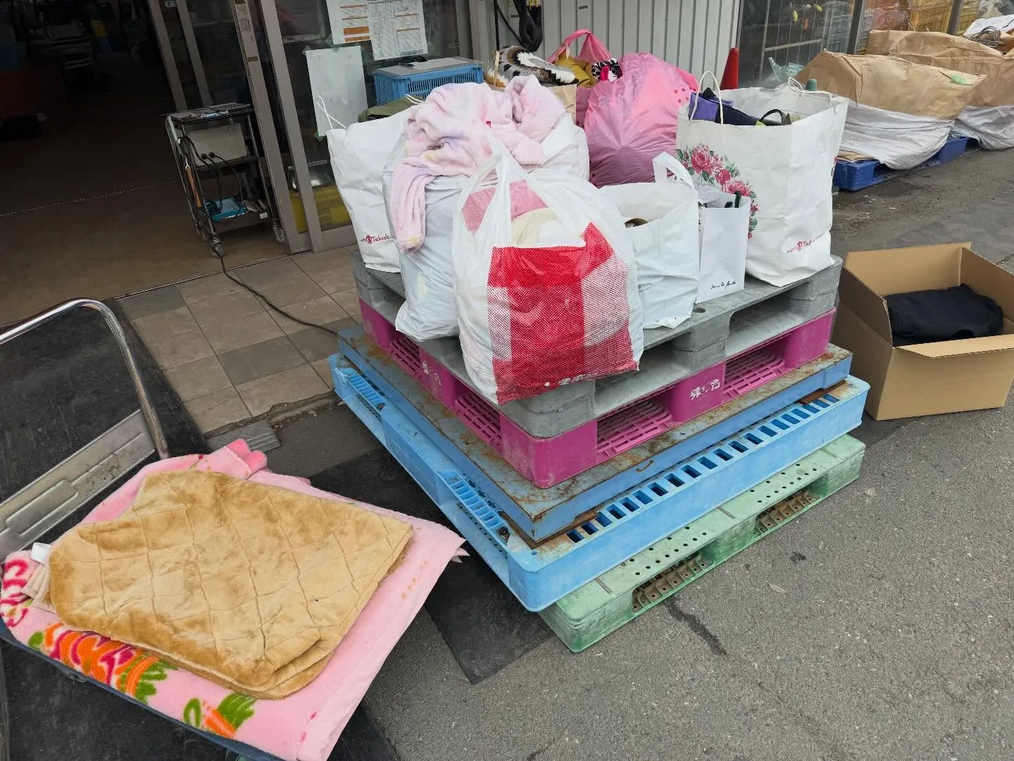 本日の「ポンコツ屋」は、ありがたいことに買取ラッシュ！✨