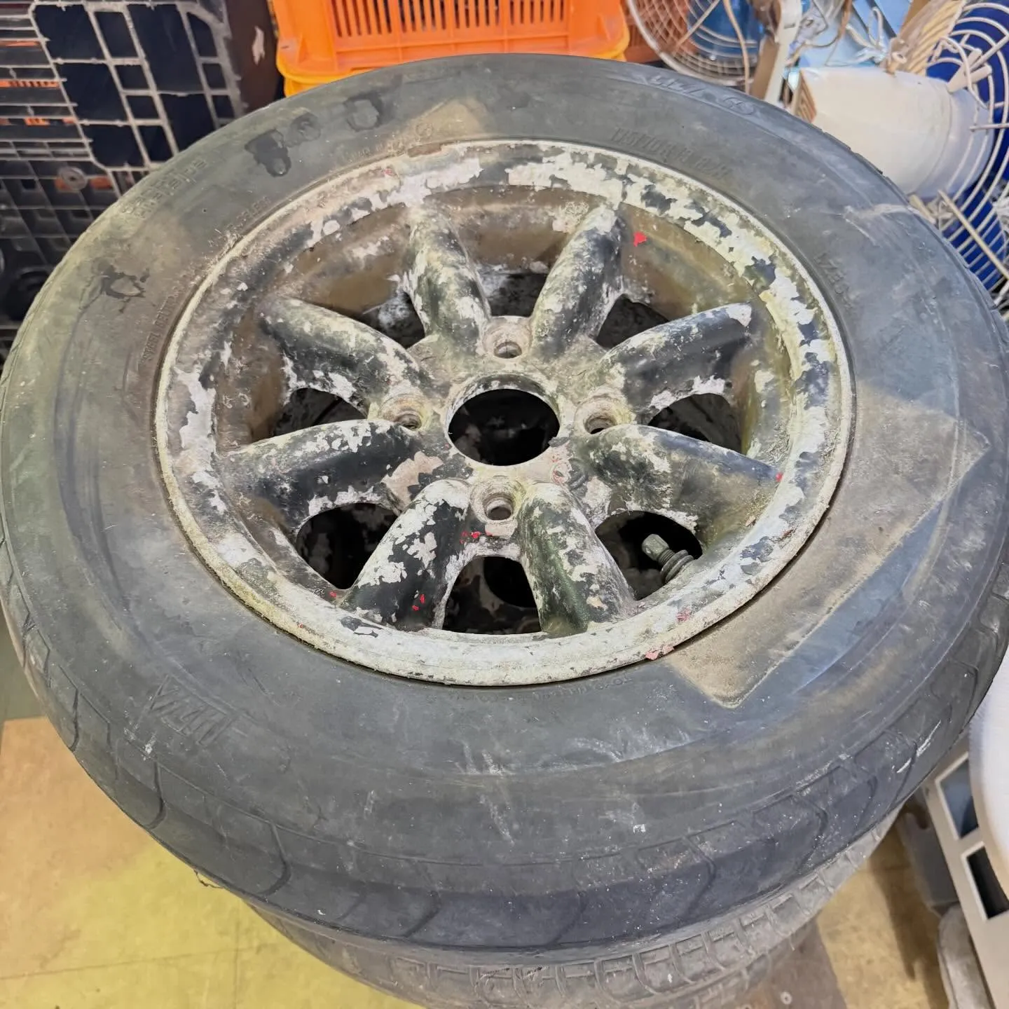 そのタイヤ、お金を払って捨ててませんか？😭🛞